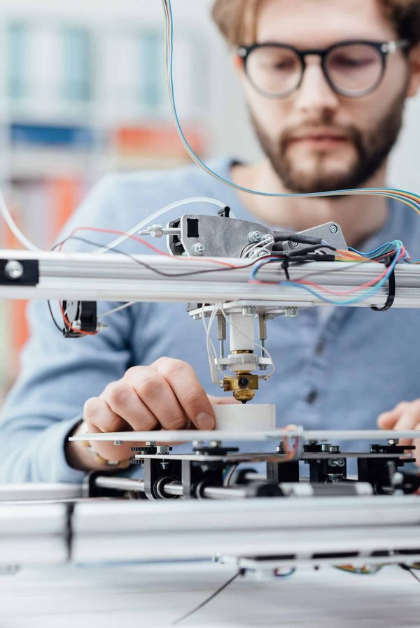 How can UK orthodontists incorporate 3D printing for more precise aligner fabrication?